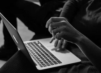 Conocé las ventajas que tiene utilizar Internet fibra óptica